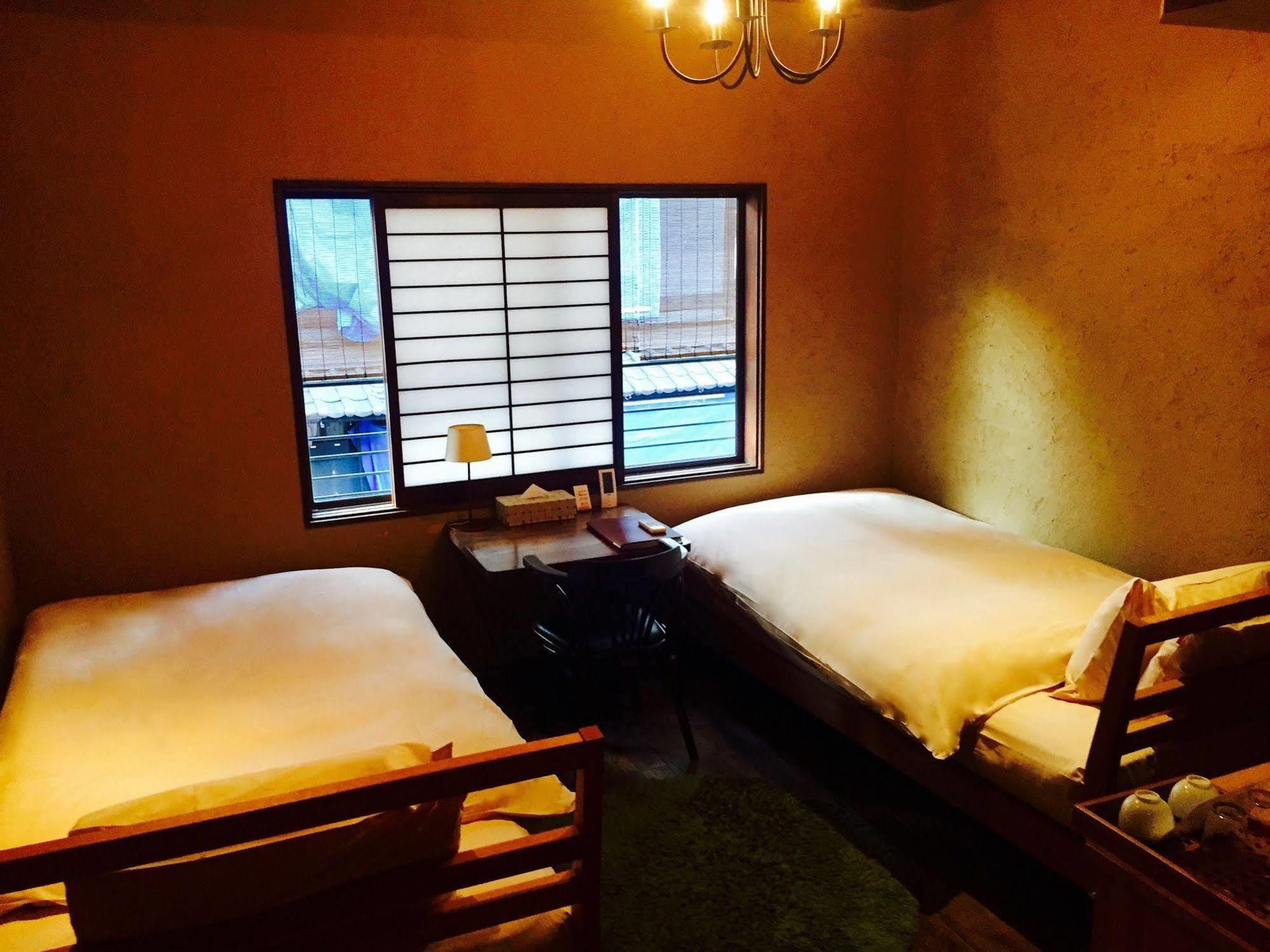 Kyoto Machiya Ryokan Cinq ภายนอก รูปภาพ